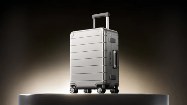 Xiaomi ra mắt vali kim loại 20 inch, không đinh tán, bánh xe êm, giá 6,6 triệu đồng