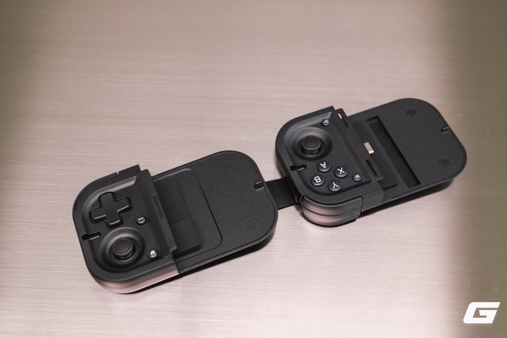 Thử mang Razer Prio trong chuyến công tác và giờ tôi lại muốn cầm nó theo mỗi ngày - Ảnh 8.
