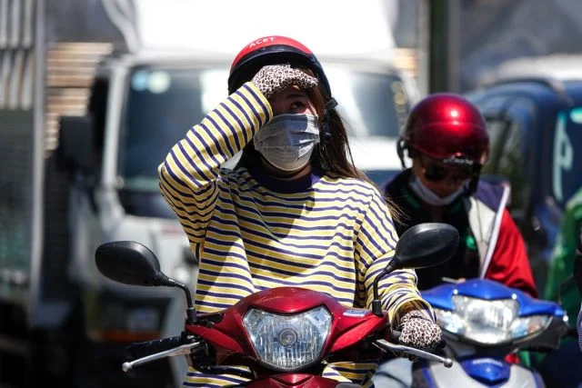 Dự báo thời tiết ngày 19/10: Hà Nội nắng hanh, TPHCM có…