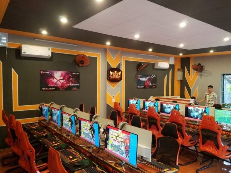phòng net Vip, hiện đại, Đạt chuẩn Esport