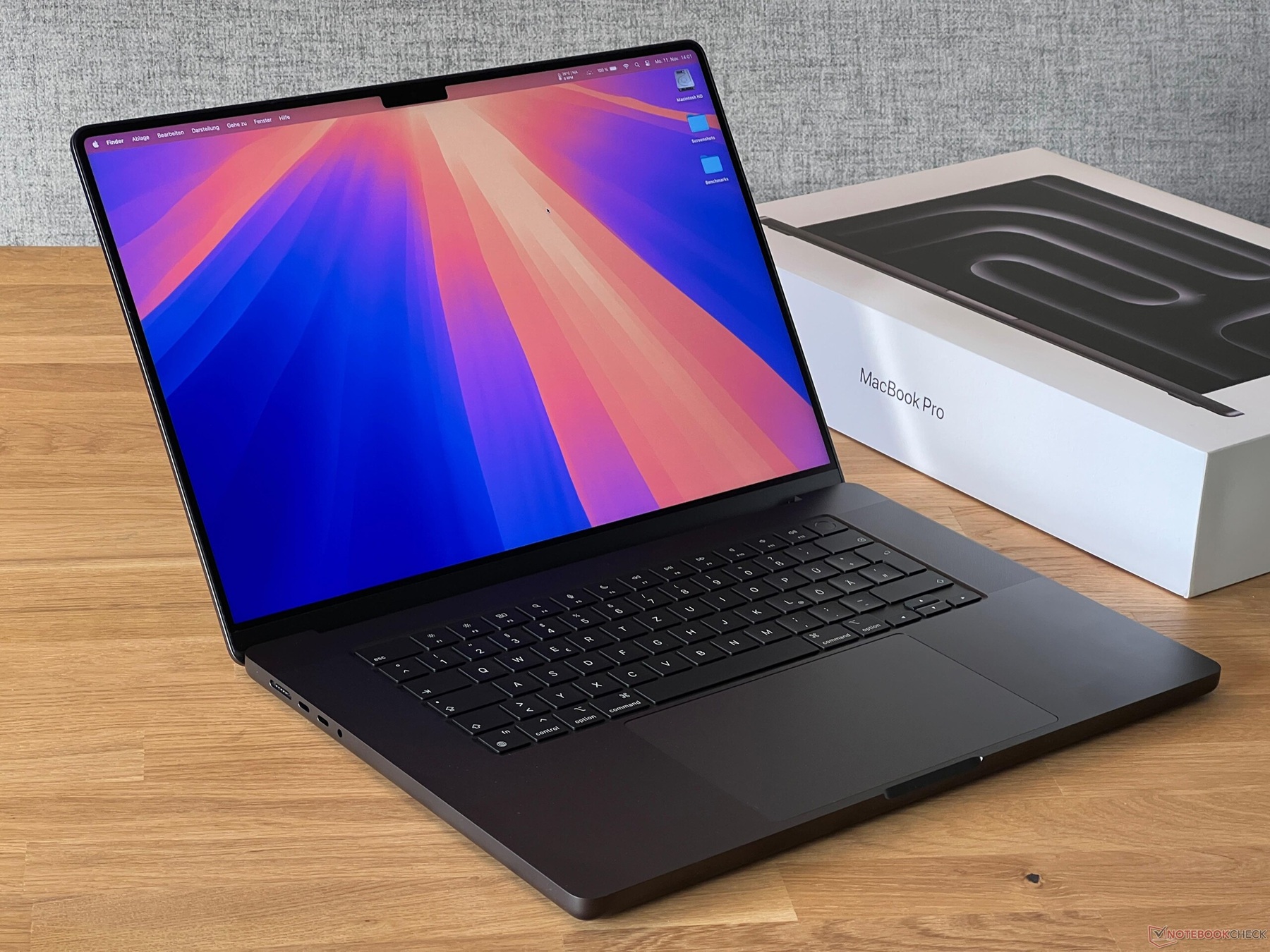 Apple sắp ra mắt MacBook màn hình cảm ứng, iPad mini OLED ngay trong tháng 10: Thời điểm công bố đã rõ hơn bao giờ hết